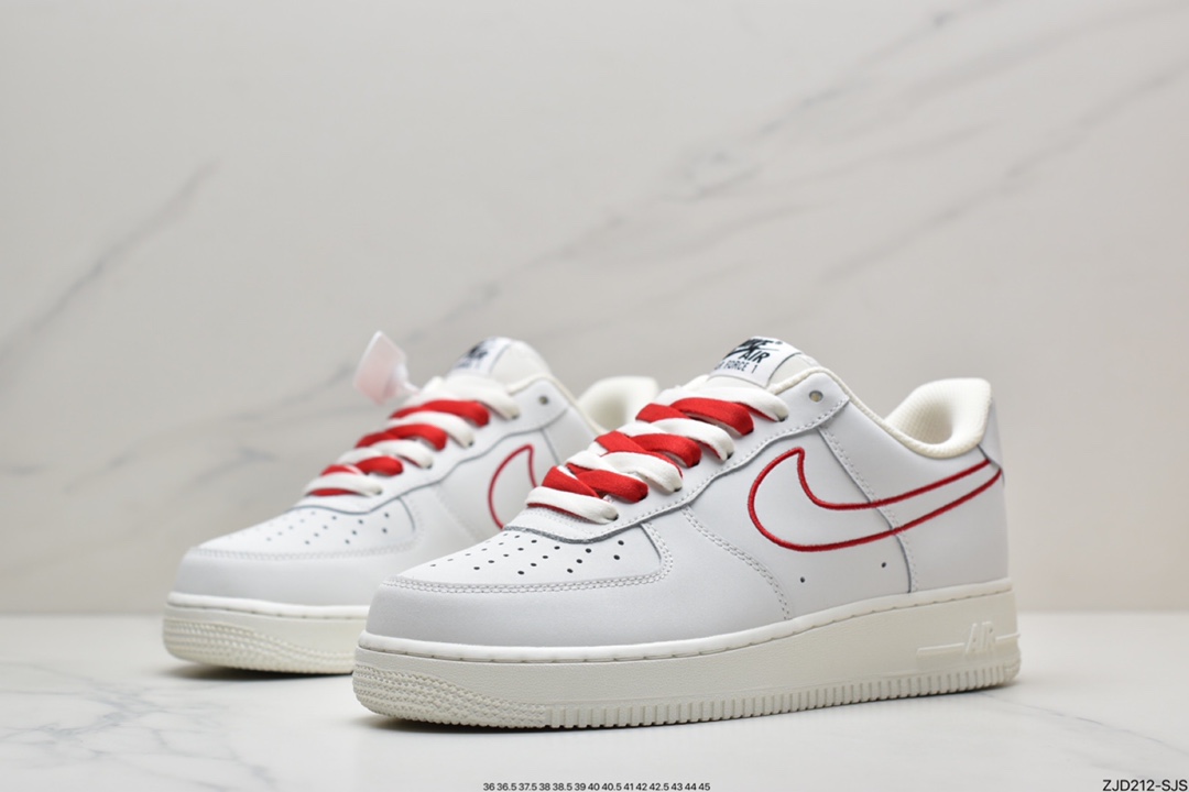 240 耐克Nike Air Force 1 Low  空军一号低帮百搭休闲运动板鞋CL6326-108