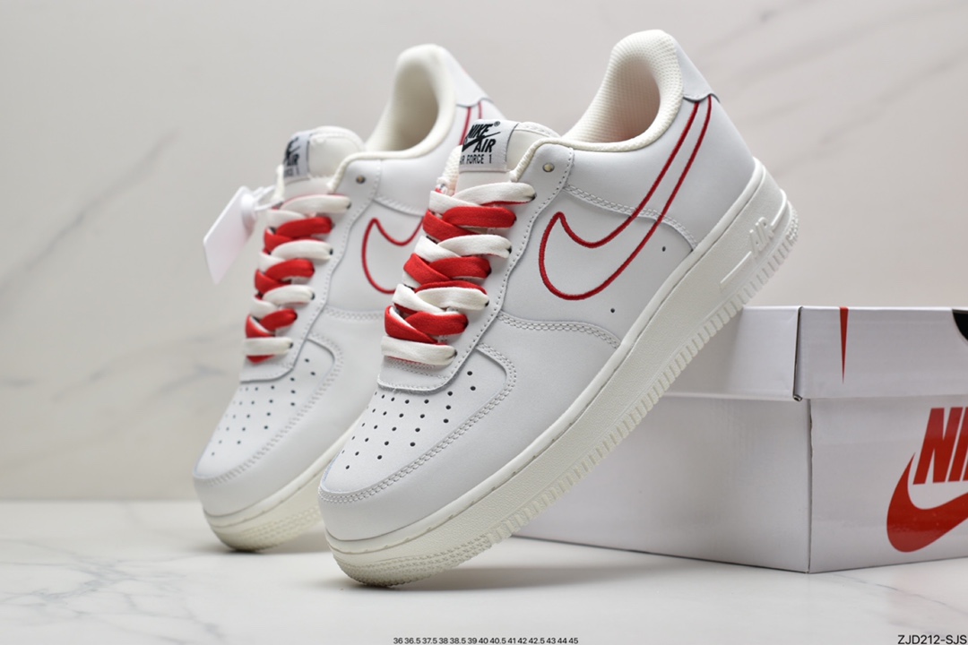 240 耐克Nike Air Force 1 Low  空军一号低帮百搭休闲运动板鞋CL6326-108
