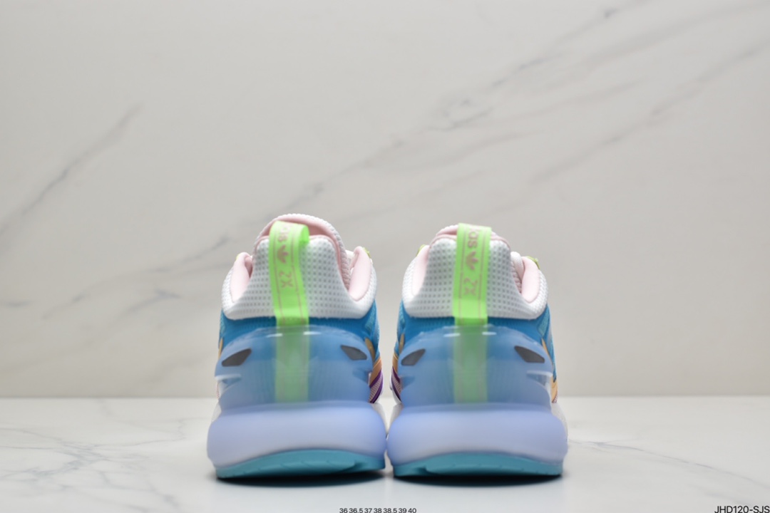 190 阿迪达斯AD Originals ZX 2K Boost 2.0采用科技风设计GZ9087