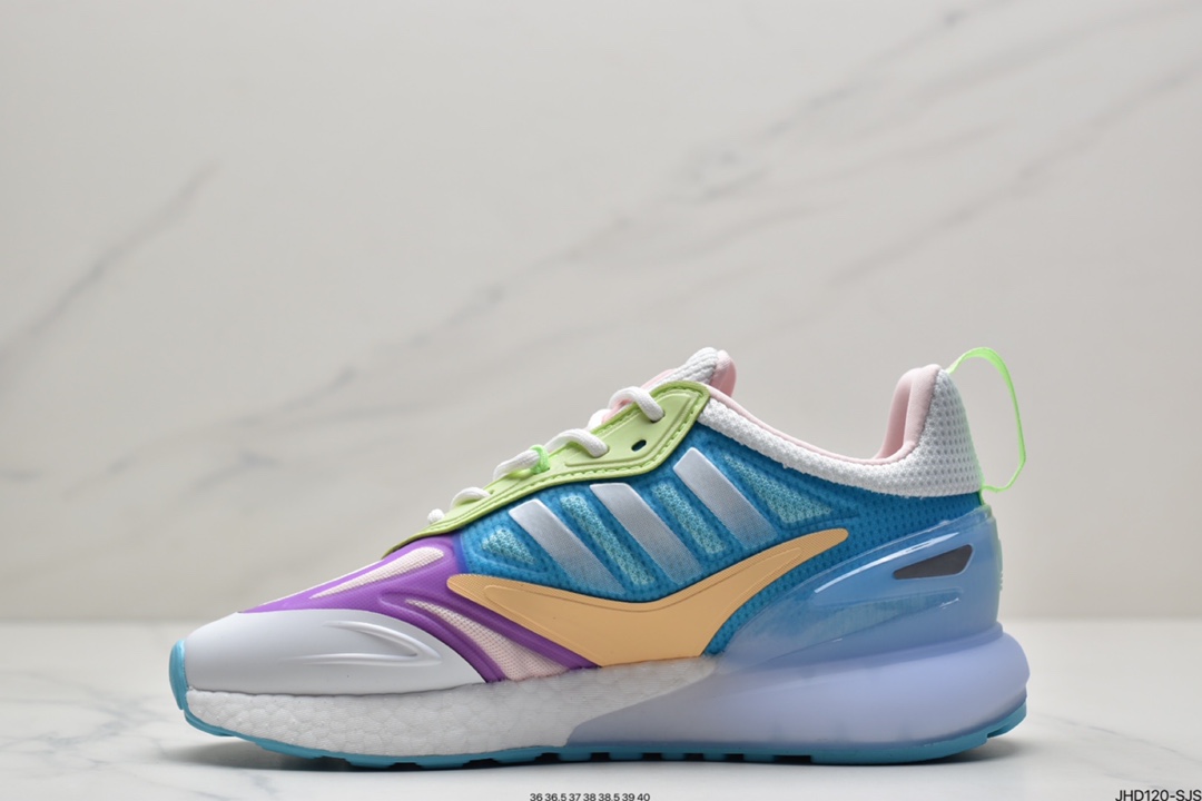 190 阿迪达斯AD Originals ZX 2K Boost 2.0采用科技风设计GZ9087
