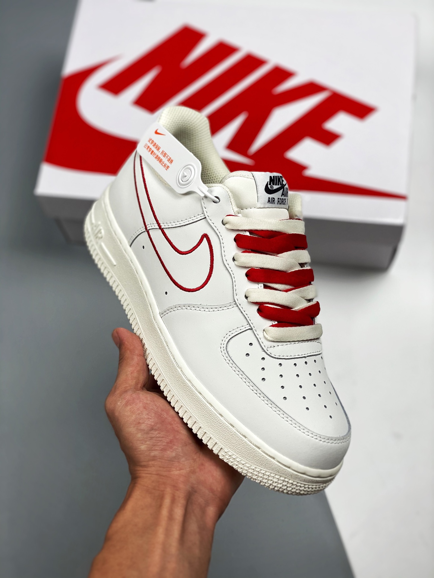 NK Air Force 1 Low 07 'swoosh bordado blanco rojo' horma original cartón original estilo puro de la Fuerza Aérea enfoca…