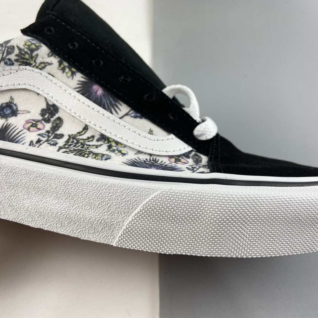 P150  Vans Old Skool 黑色彩绘花卉 休闲低帮滑板鞋 VN0A3WKT4QG