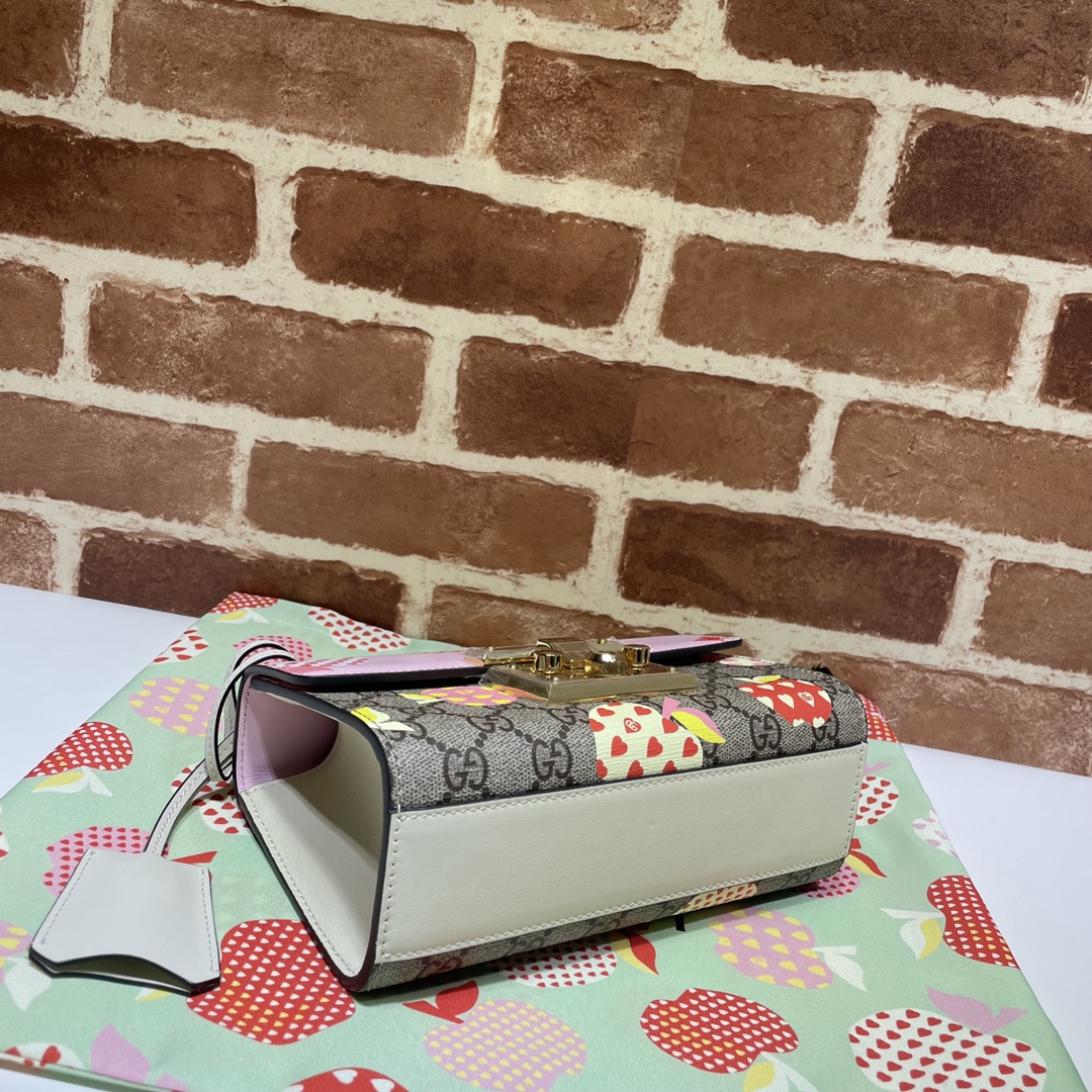 GUCCI古驰Padlock系列心苹果图案小号肩背包409487