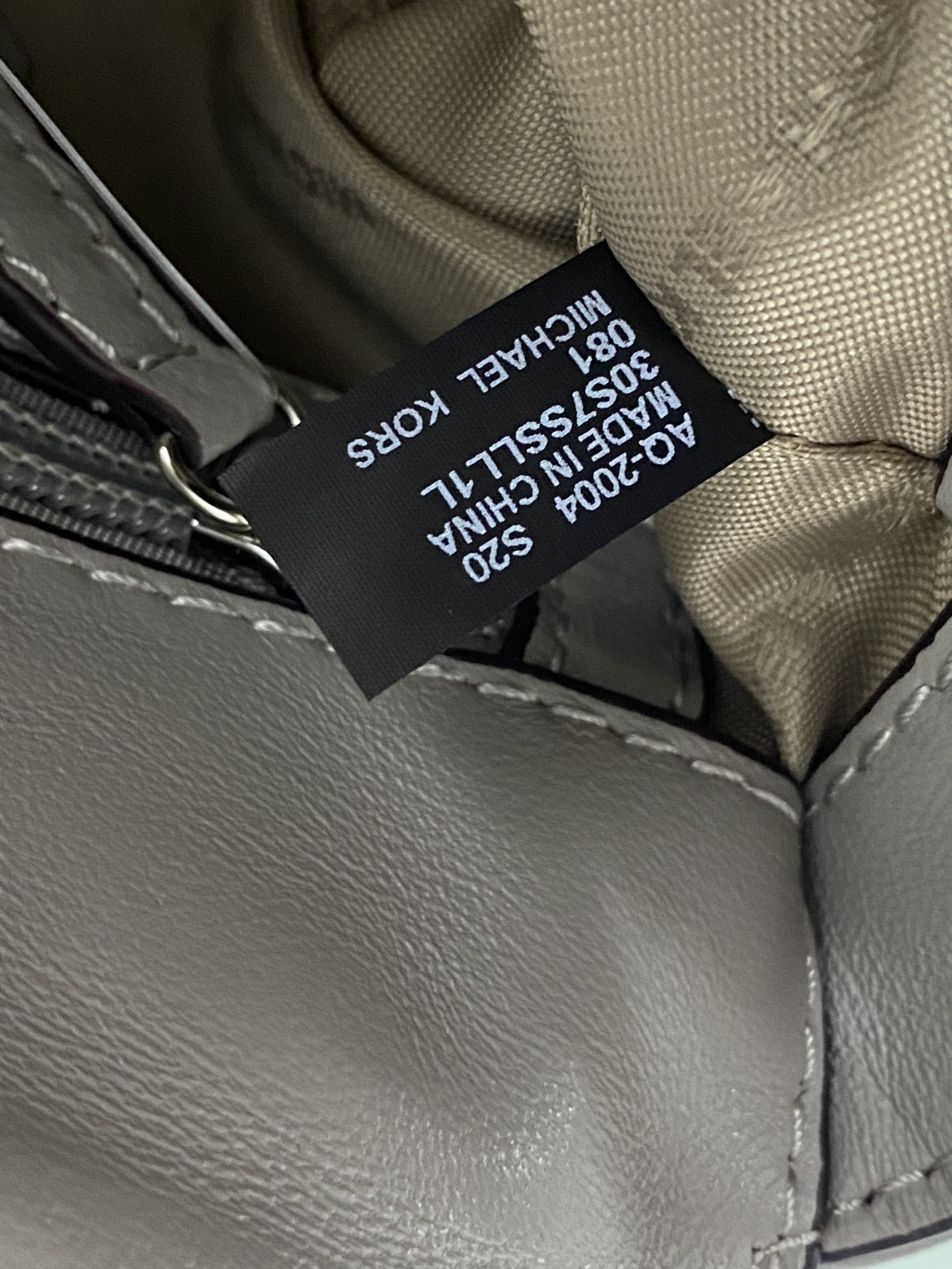 Michael Kors mk菱格羊皮小号灰色链条包 小号新款链条包 Sloan 系列新品 柔软细腻的羊皮