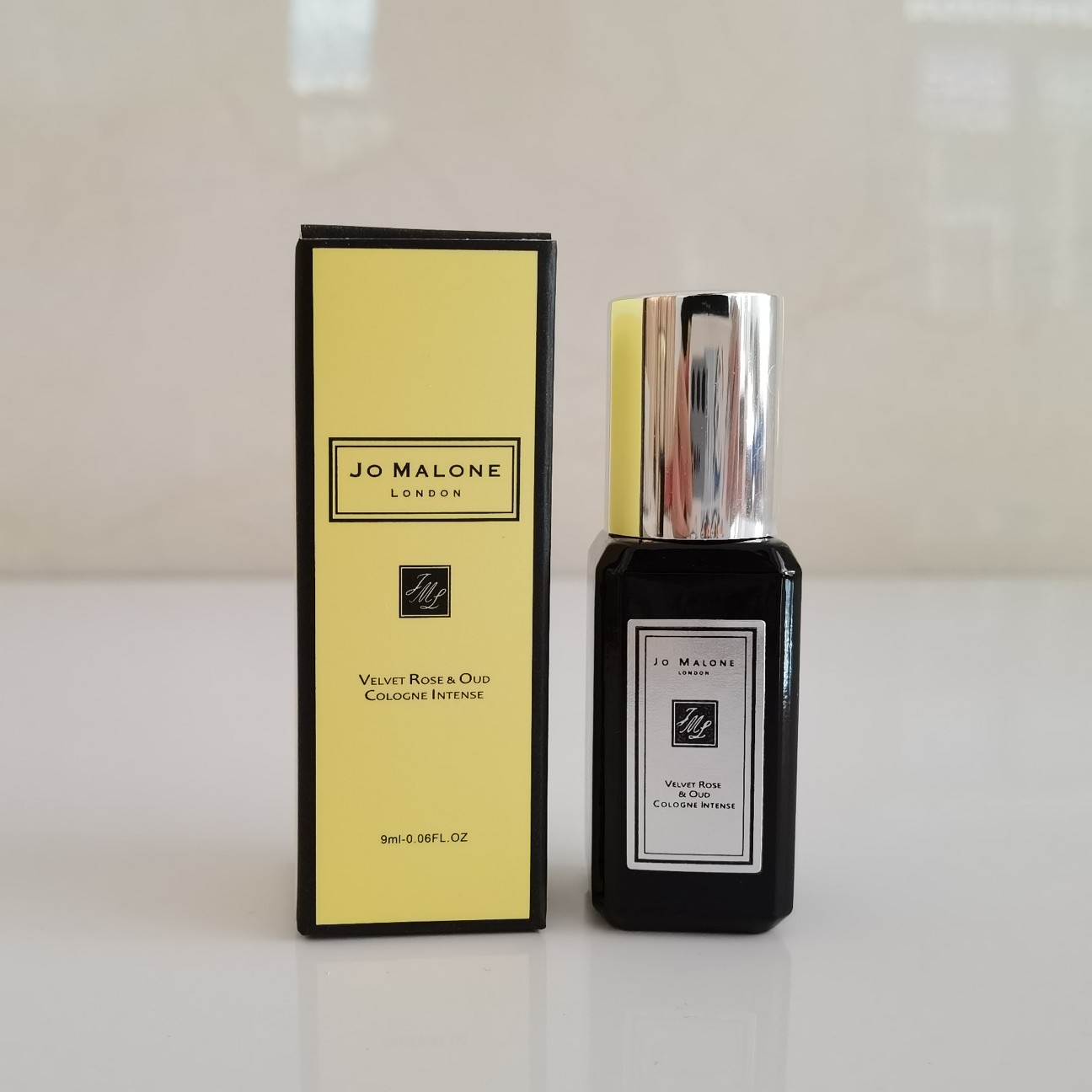 MiniCost Perfume 4