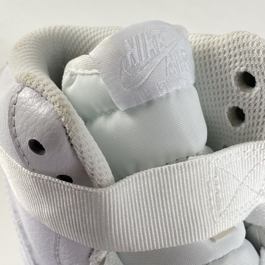 P180  NIKE Air Force 1 High ’07 空军一号经典全白高帮休闲板鞋 315121-115