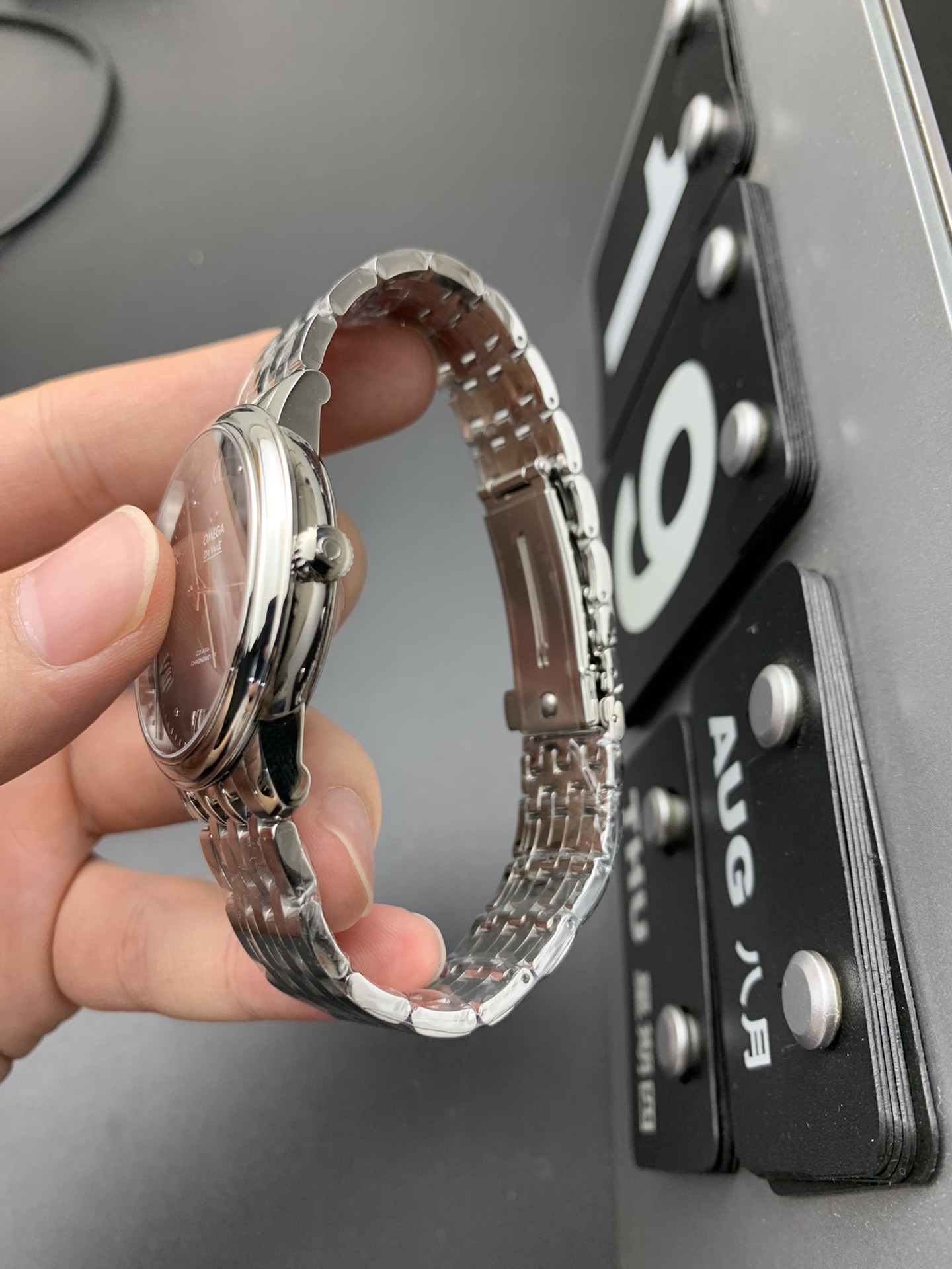 Omega MKS 灰蝶飞