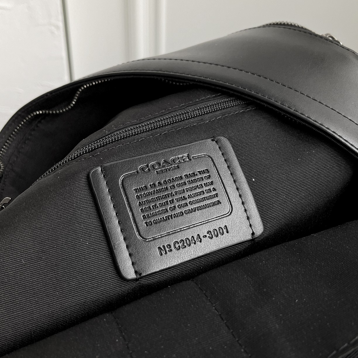 Coach COA** 新款3001条纹，2736黑色