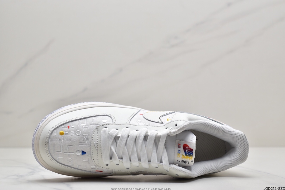 180 耐克Nike Air Force 1 Low  空军一号低帮百搭休闲运动板鞋DC9556-300