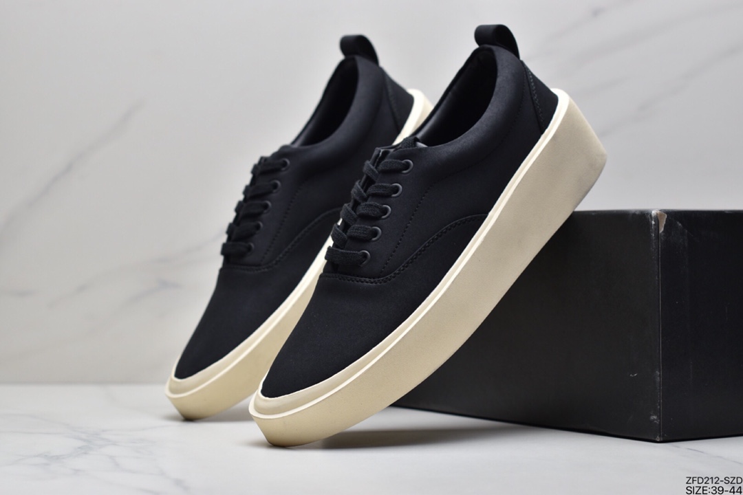 280  SYTM FOG 6th主线 Fear of god 101满印字母LOGO弹幕低帮休闲板鞋