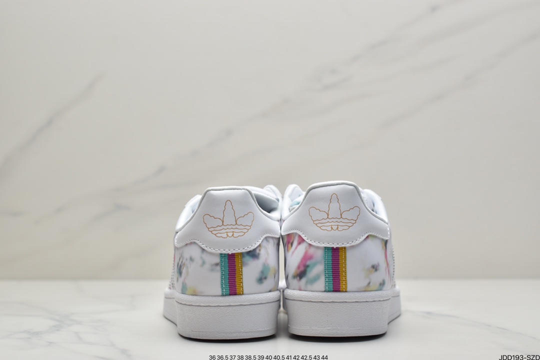 120 阿迪达斯 Adidas Superstar   经典 贝壳头板鞋 FX5538