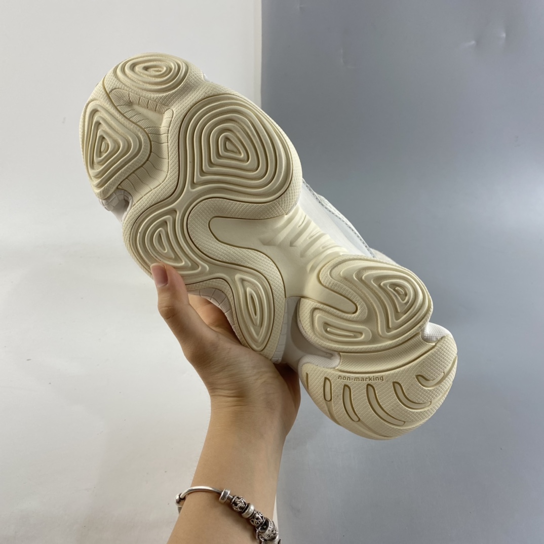 P300  AD  Yeezy 500 “Bone White” 骨白  FV3573