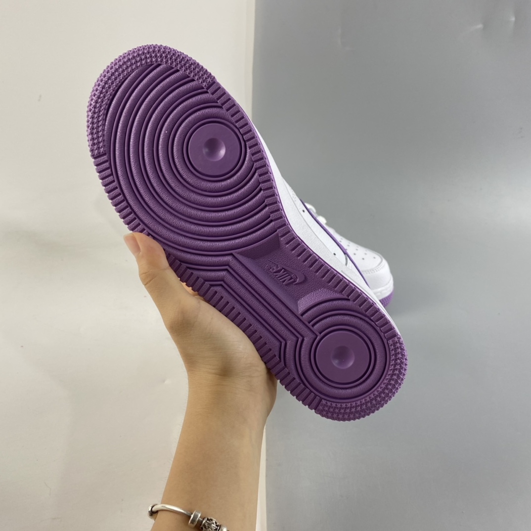 P220  NIKE Air Force 1 High ’07 空军一号白紫高帮休闲板鞋 334031-112