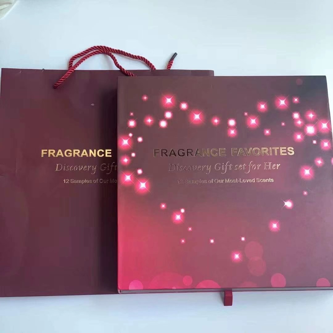 Fragrance Favorites Discovery Gift Set for Her, 12 Samples of Most-Loved Scents 1 i1629428995 6084 0