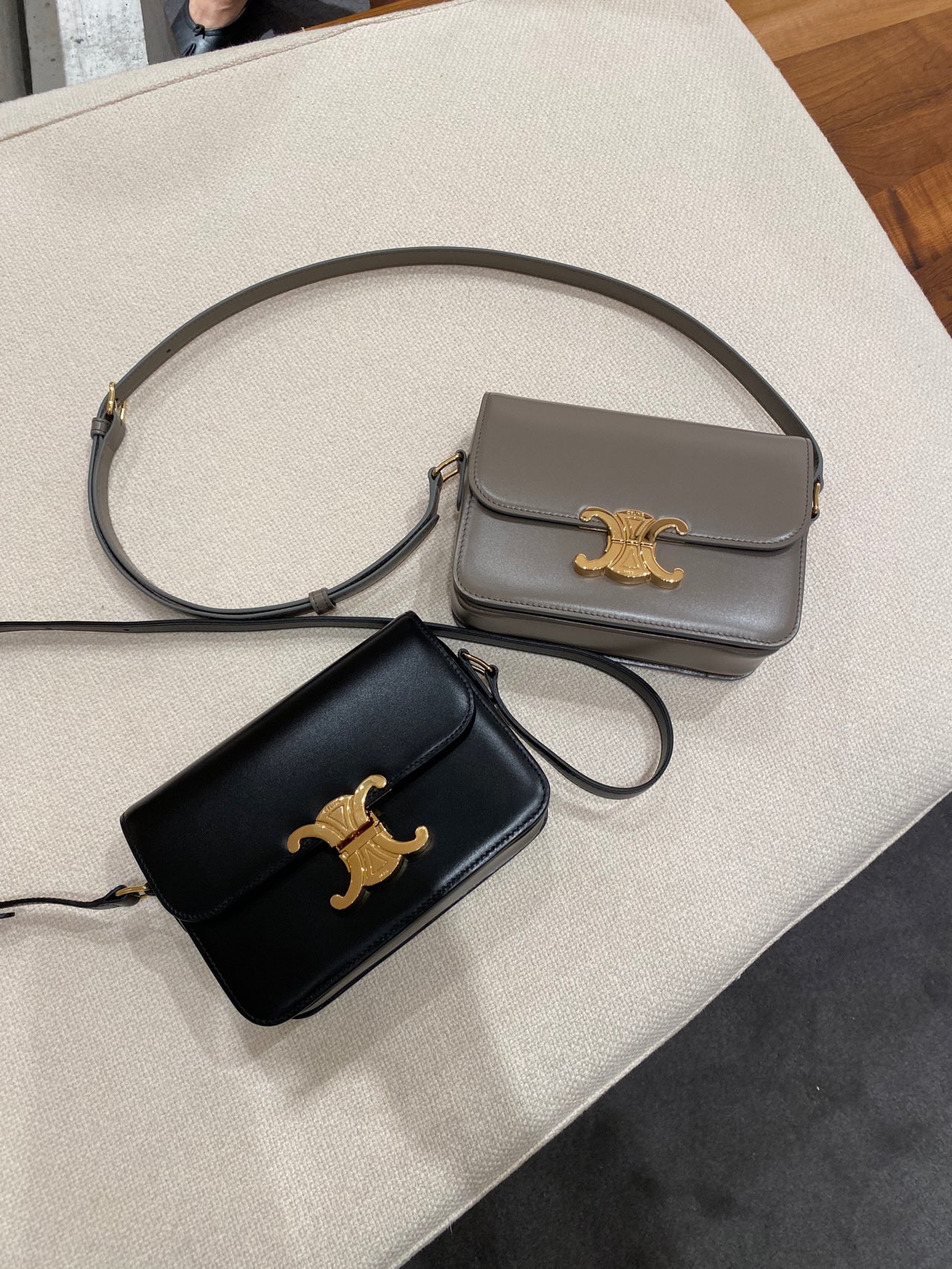 CELINE TEEN TRIOMPHE 18.5CM BAG 188423卵石灰色