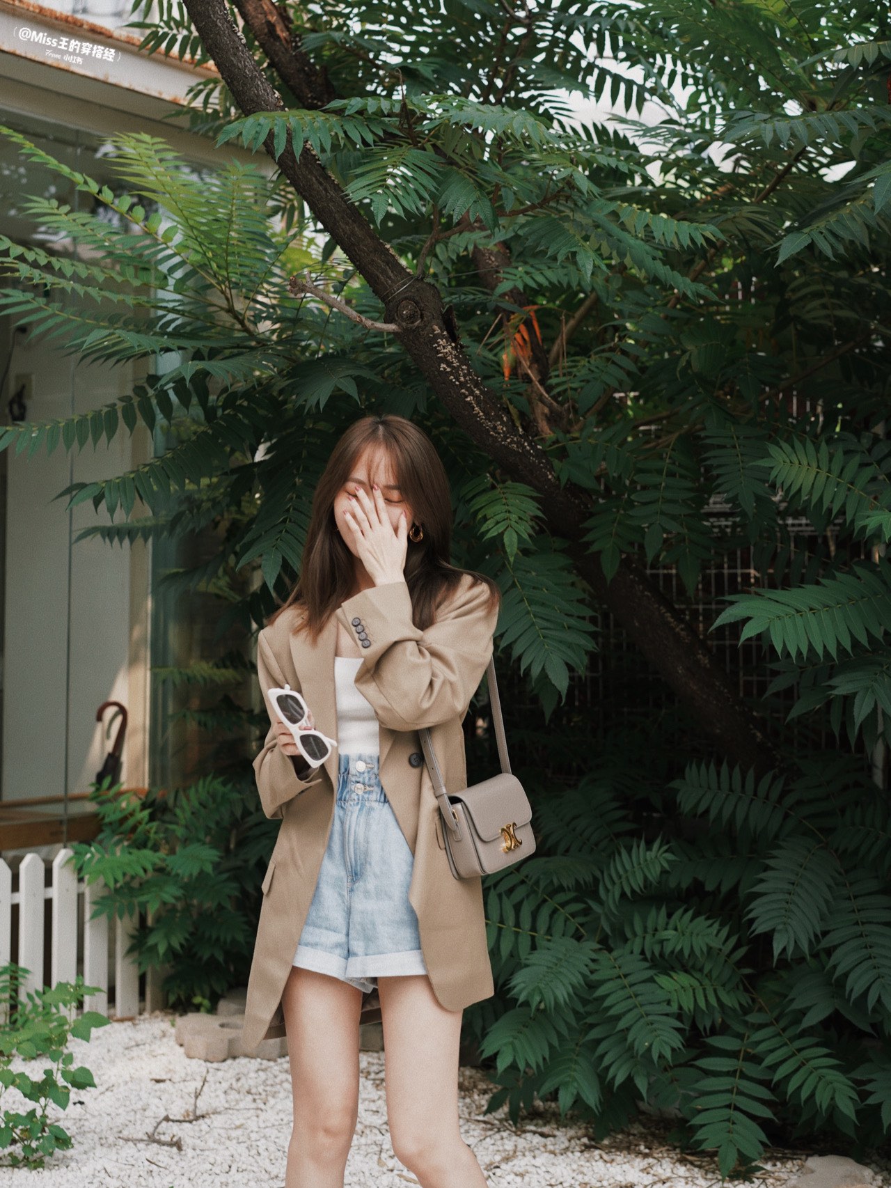 CELINE TEEN TRIOMPHE 18.5CM BAG 188423卵石灰色