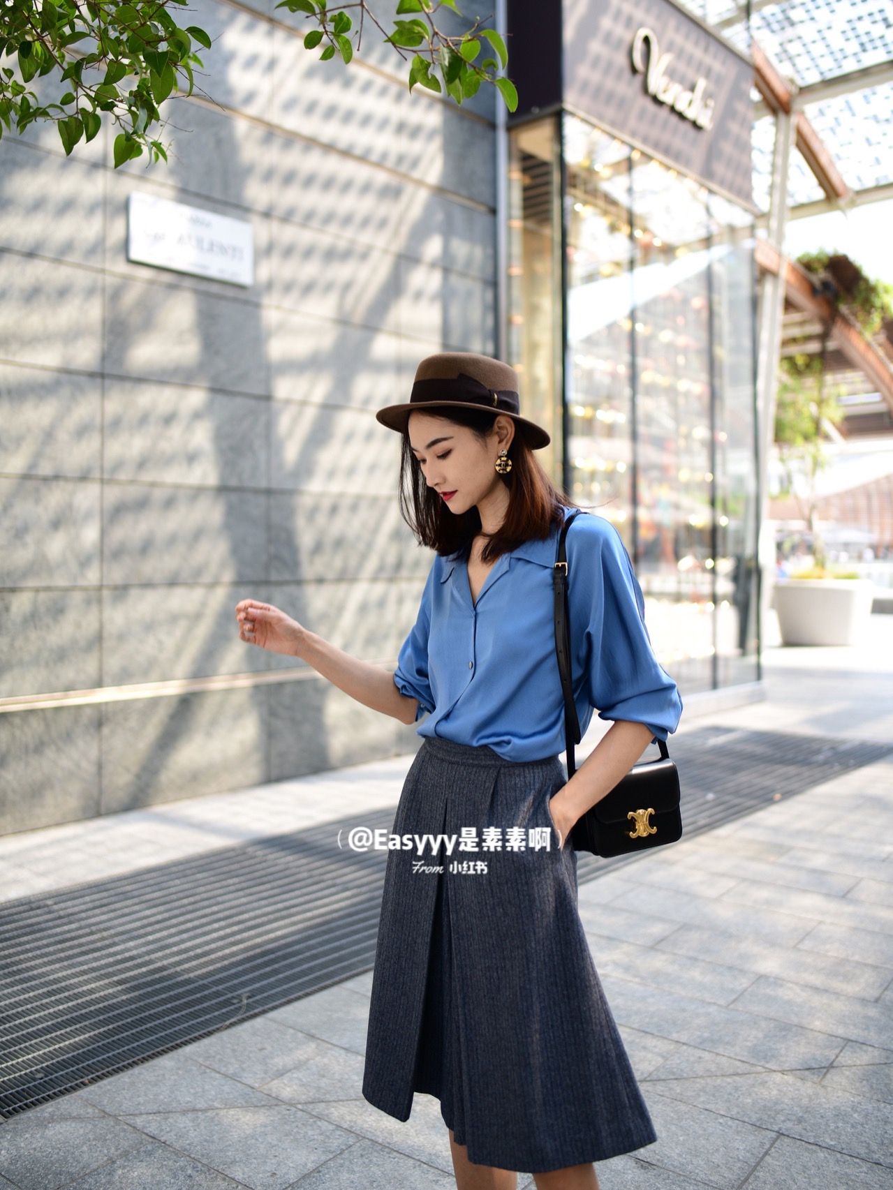 CELINE TEEN TRIOMPHE 18.5CM BAG 188423黑色