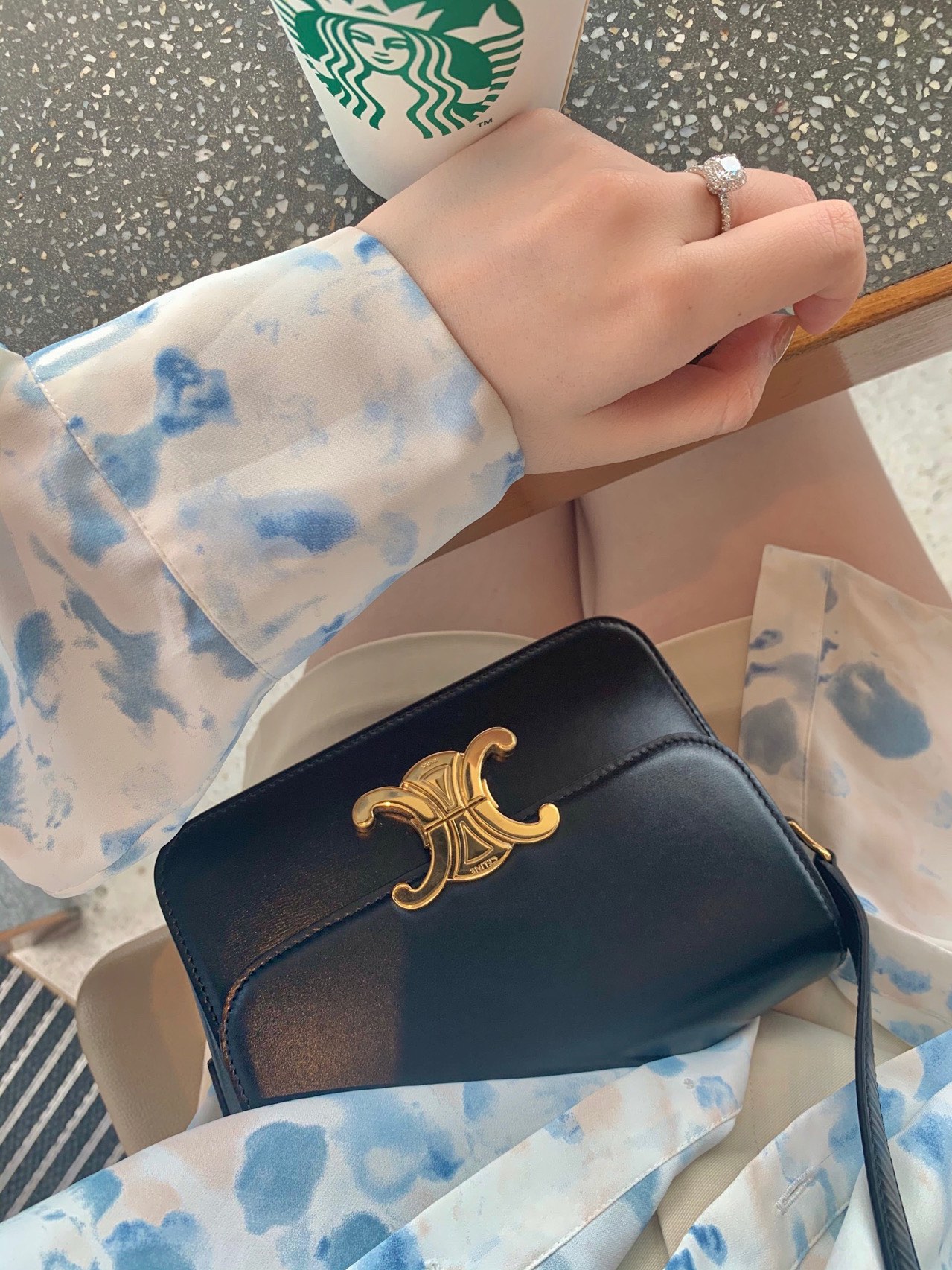 CELINE TEEN TRIOMPHE 18.5CM BAG 188423黑色