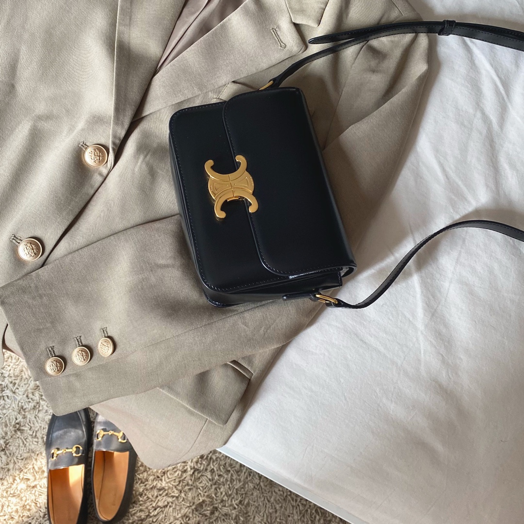 CELINE TEEN TRIOMPHE 18.5CM BAG 188423黑色