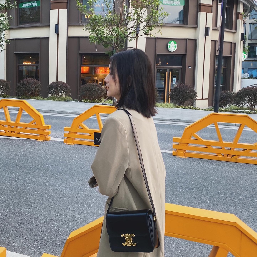 CELINE TEEN TRIOMPHE 18.5CM BAG 188423黑色