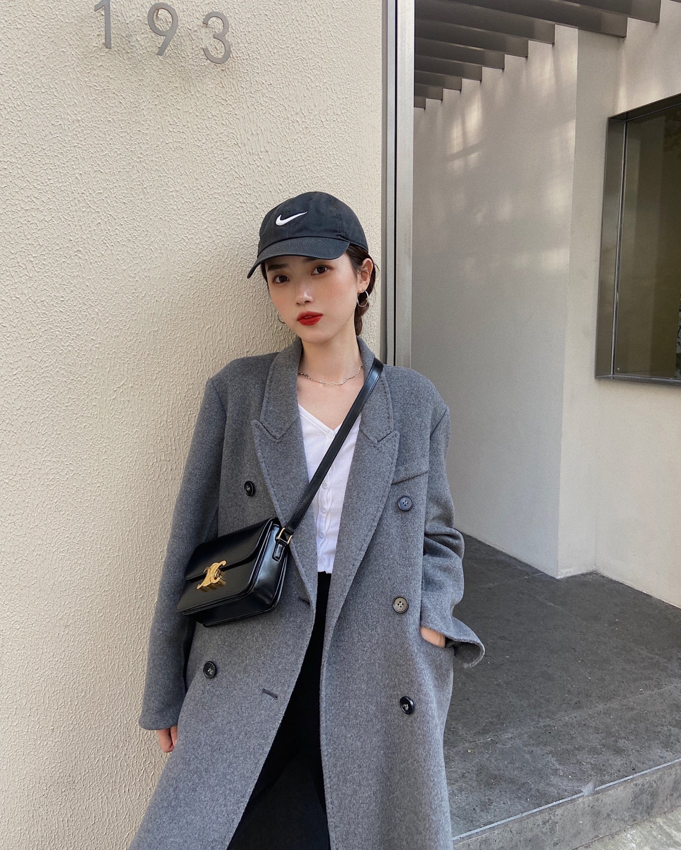 CELINE TEEN TRIOMPHE 18.5CM BAG 188423黑色