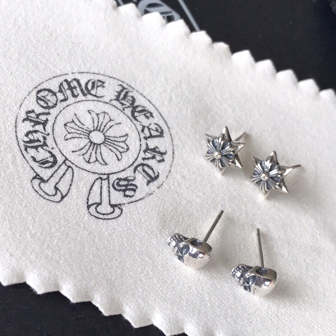 크롬하츠 귀걸이 124485 Chrome Hearts Earrings 썸네일 이미지