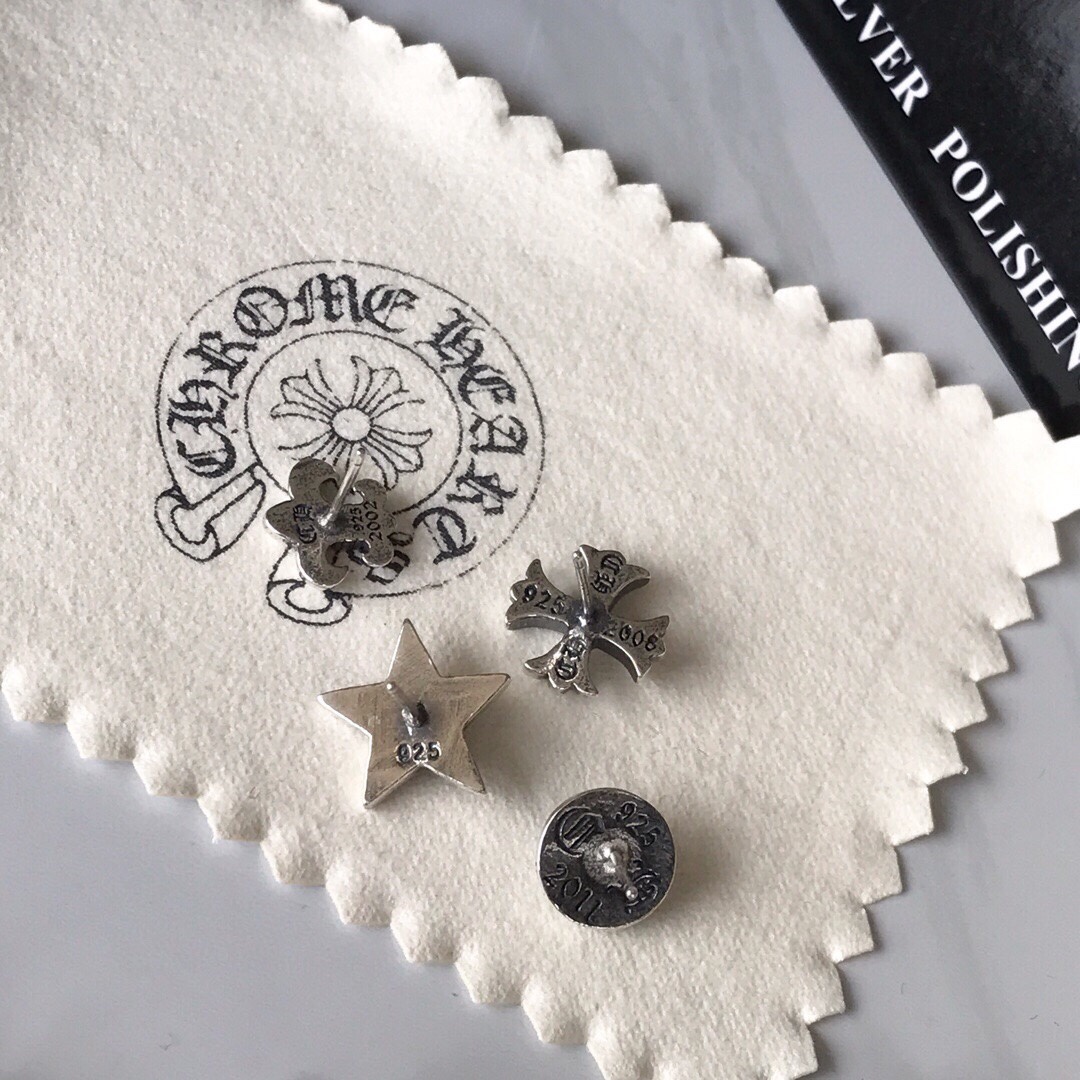 크롬하츠 귀걸이 124485 Chrome Hearts Earrings 썸네일 이미지