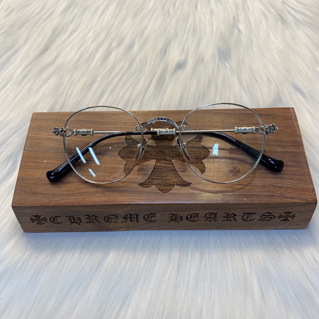 Eyeglass Frames