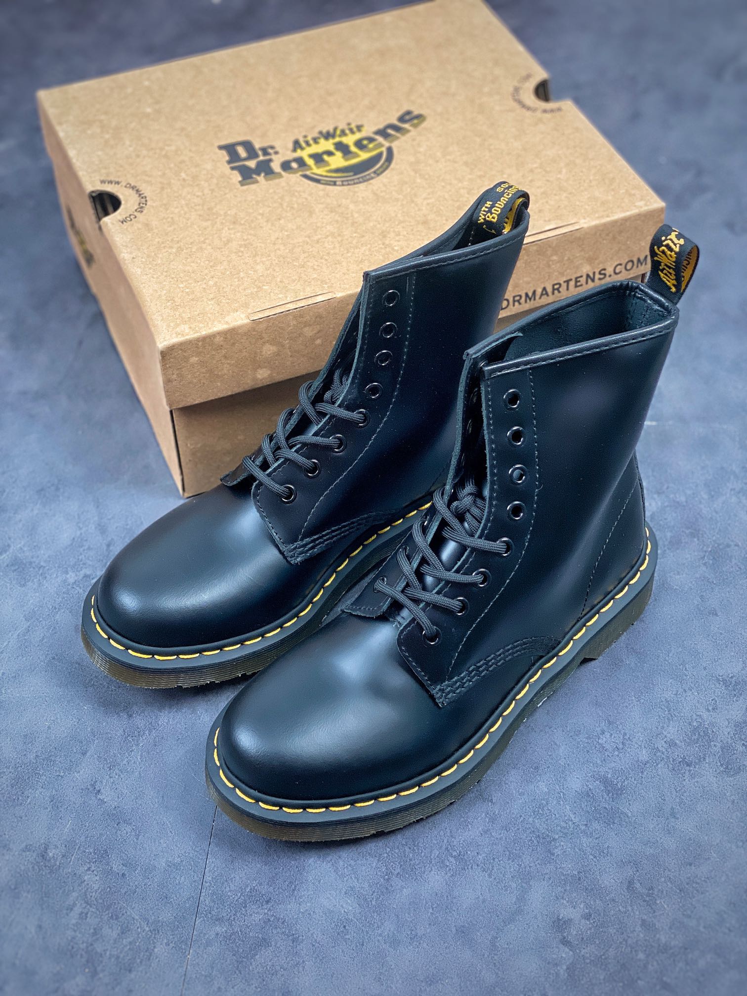 280 Dr.martens 马丁靴 1460系列 代工厂正品订单 八孔高帮-Chinese UA Cheap High Quatity Brand Clothes Bags handbags Sneakers wholesale wholesaler seller from China Factory suppliers Fashion Clothing Shoes best Quality Beautiful Price 280 Dr.martens 马丁靴 1460系列 代工厂正品订单 八孔高帮