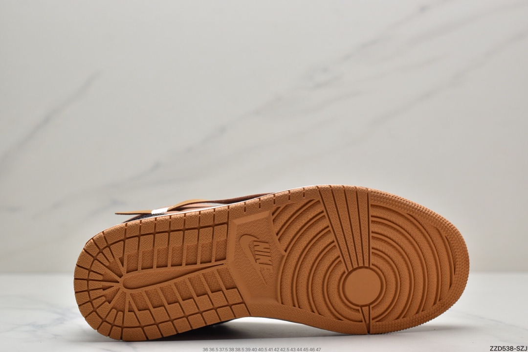250 OFF-WHITE 主理人 Virgil Abloh 成为 Louis Vuitton 男装艺术总监554724-555