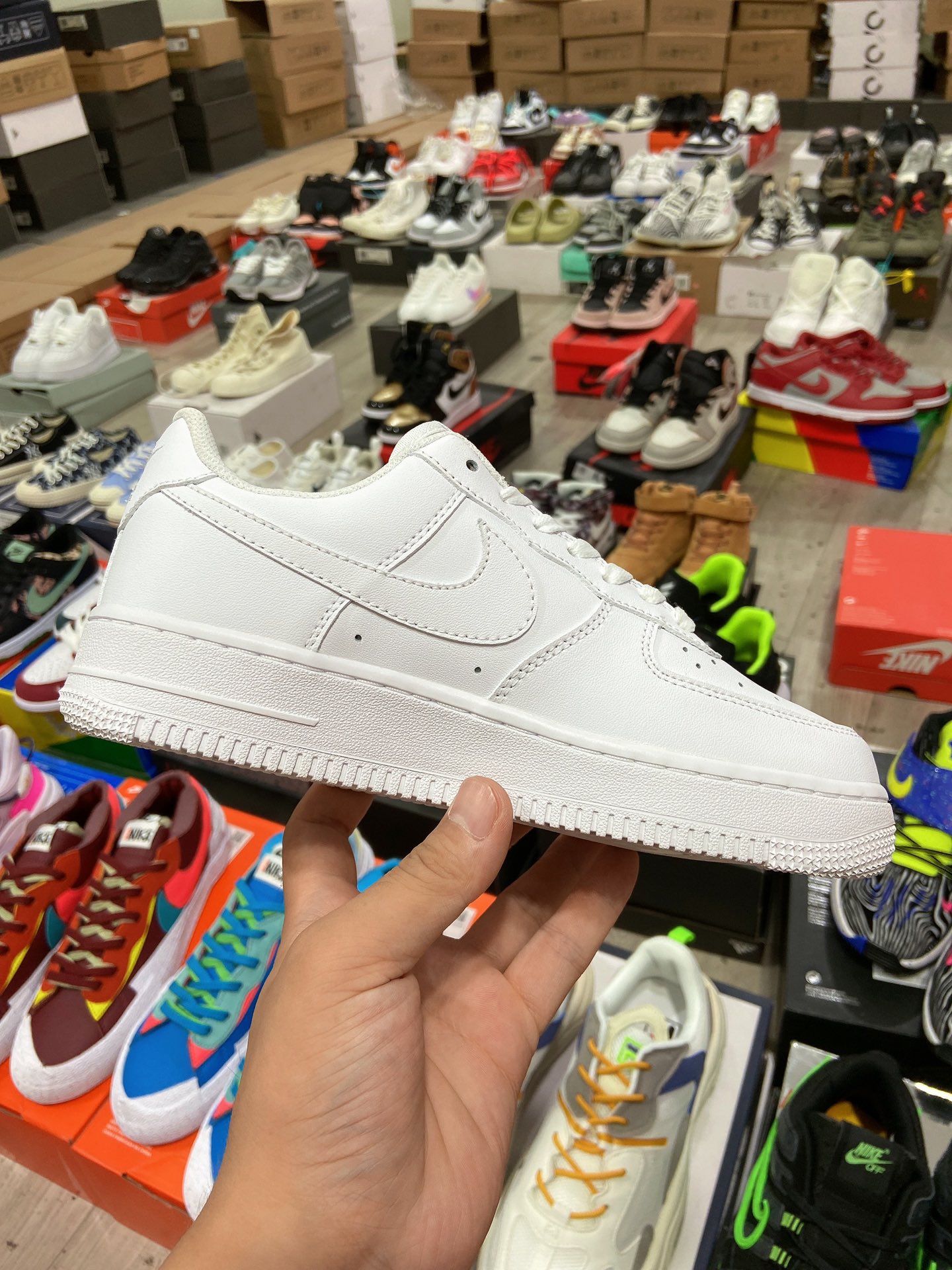 180 头层|经典纯白低帮 耐克Nike Air Force 1 Low ’07 All white 空军全315122-112-莆田鞋,莆田鞋货源,高仿鞋,高仿鞋货源,安福档口,莆田高仿鞋,莆田鞋批发,高仿鞋批发,莆田高仿运动鞋,高仿运动鞋,莆田运动鞋 180 头层|经典纯白低帮 耐克Nike Air Force 1 Low ’07 All white 空军全315122-112