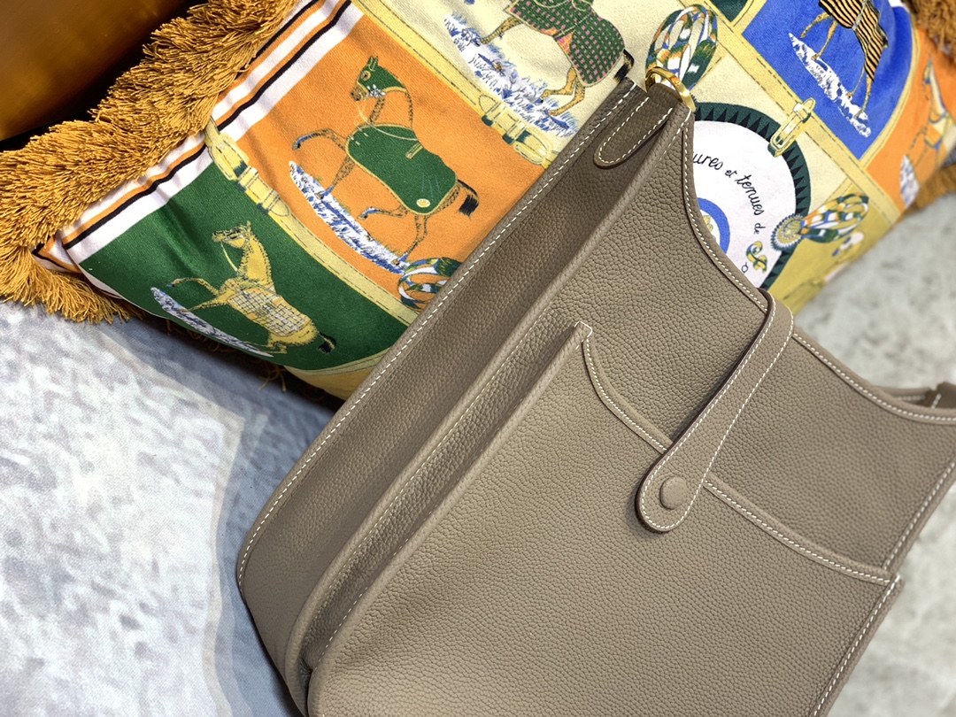 Hermes Evelyne 29 Crossbody Bag Adjustable Strap, Designer Handbag 6 i1629537407 1763 4