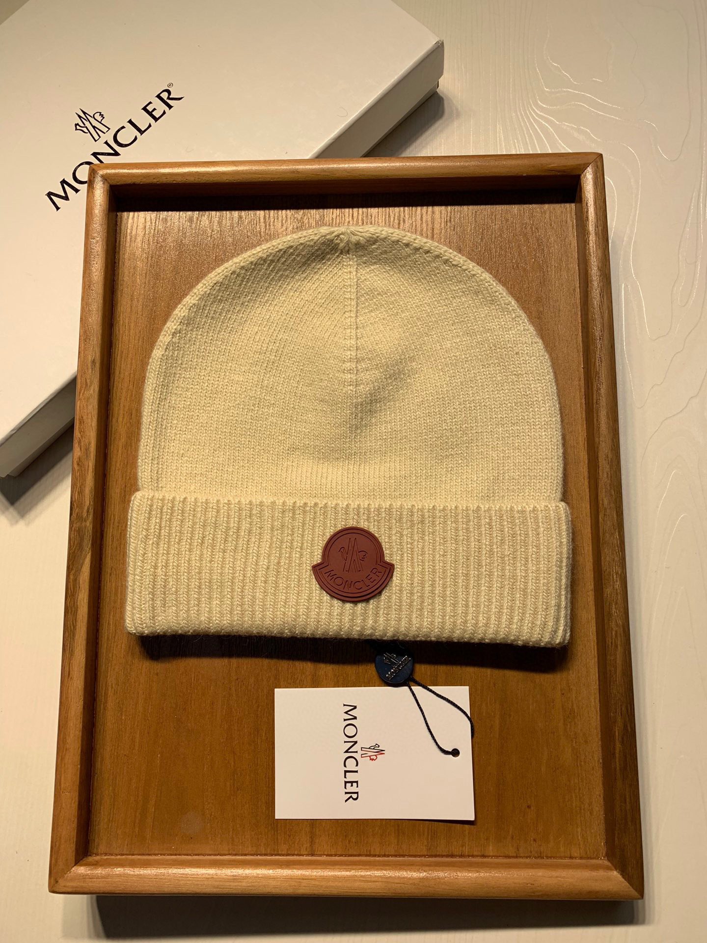 🌹。蒙口。【羊毛单帽】客供小羊毛！珍贵典藏的灵魂帽子！客供色纱.每个颜色都非常好看！经典！手感软腻.70