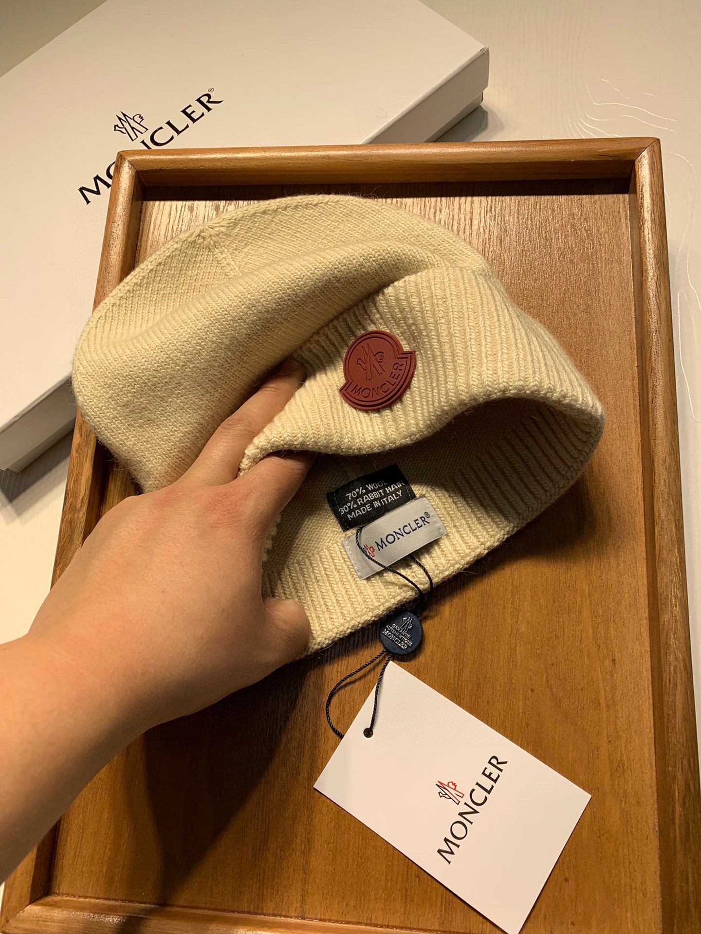 🌹。蒙口。【羊毛单帽】客供小羊毛！珍贵典藏的灵魂帽子！客供色纱.每个颜色都非常好看！经典！手感软腻.70