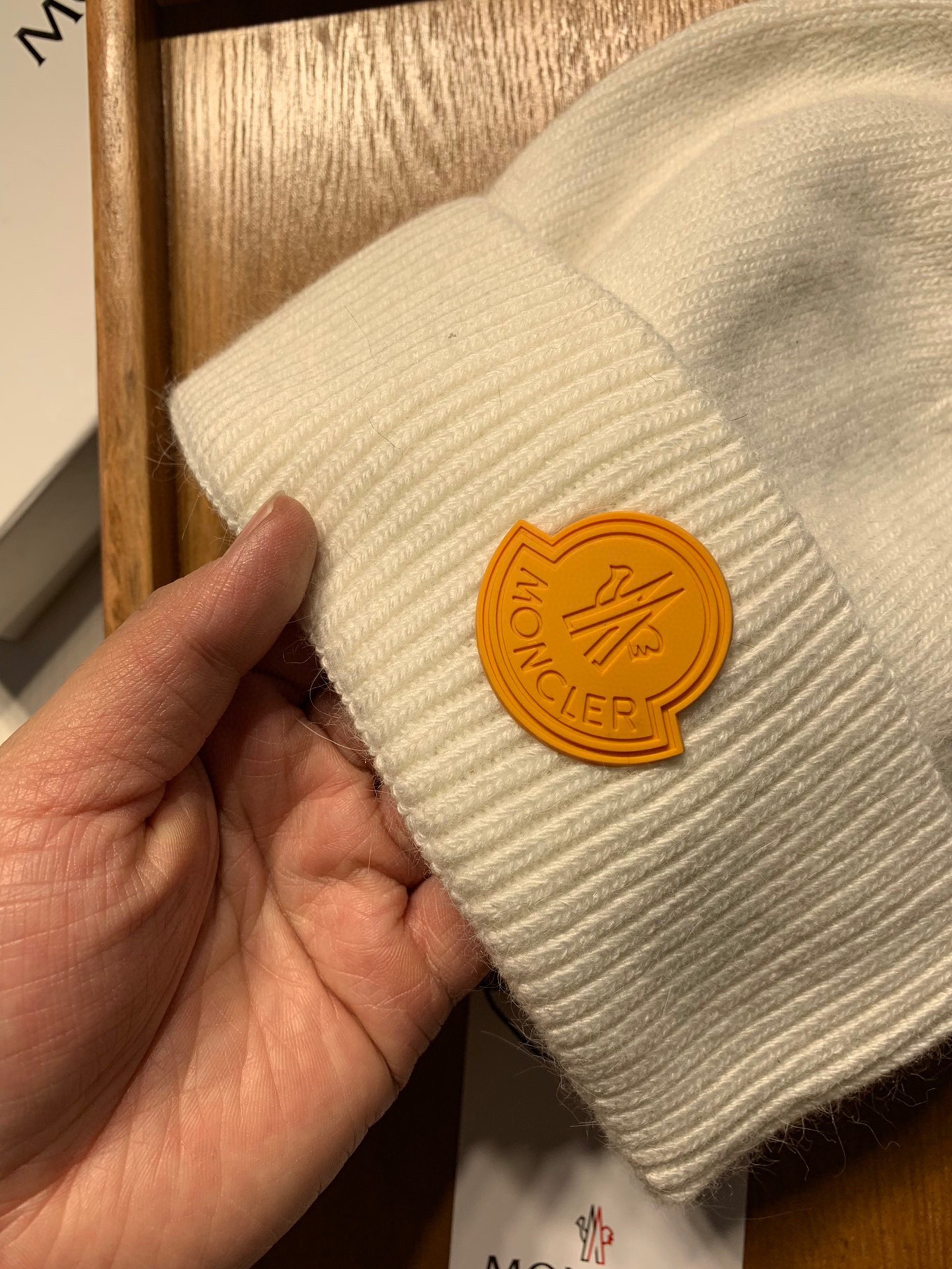 🌹。蒙口。【羊毛单帽】客供小羊毛！珍贵典藏的灵魂帽子！客供色纱.每个颜色都非常好看！经典！手感软腻.70