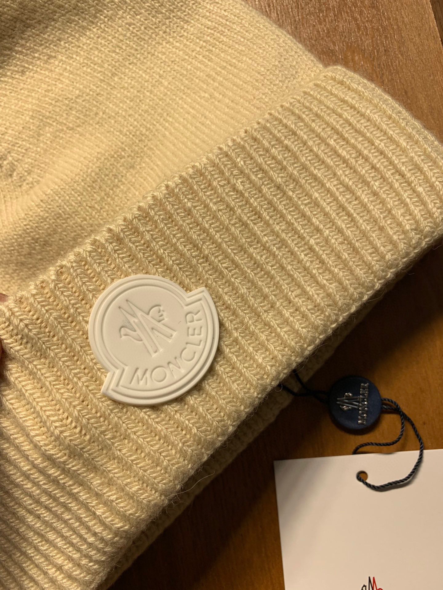 🌹。蒙口。【羊毛单帽】客供小羊毛！珍贵典藏的灵魂帽子！客供色纱.每个颜色都非常好看！经典！手感软腻.70