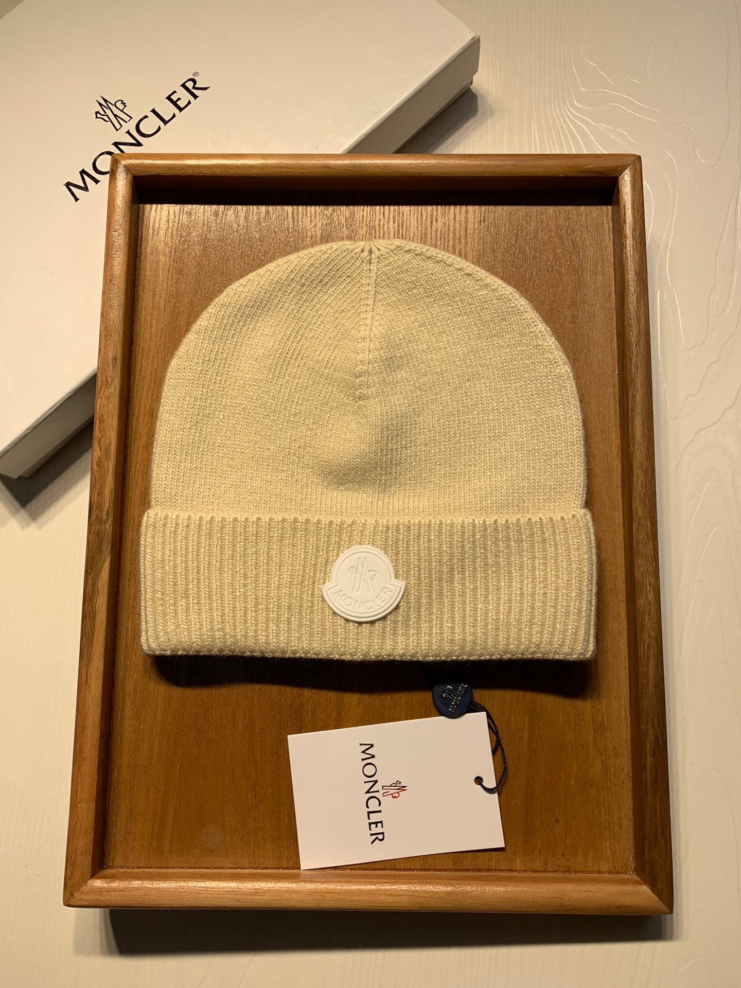 🌹。蒙口。【羊毛单帽】客供小羊毛！珍贵典藏的灵魂帽子！客供色纱.每个颜色都非常好看！经典！手感软腻.70