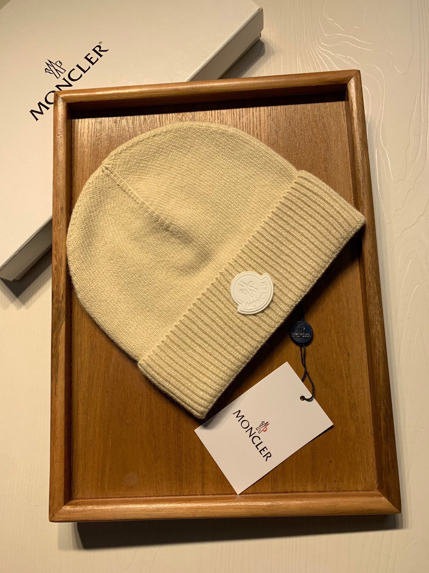 🌹。蒙口。【羊毛单帽】客供小羊毛！珍贵典藏的灵魂帽子！客供色纱.每个颜色都非常好看！经典！手感软腻.70