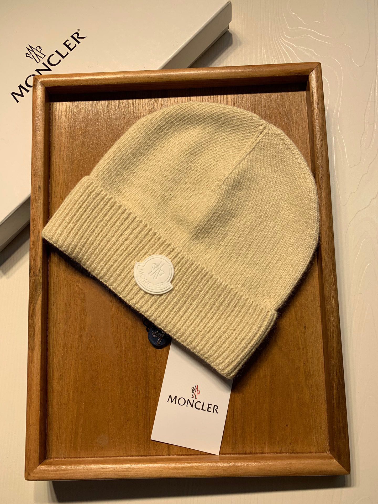 🌹。蒙口。【羊毛单帽】客供小羊毛！珍贵典藏的灵魂帽子！客供色纱.每个颜色都非常好看！经典！手感软腻.70