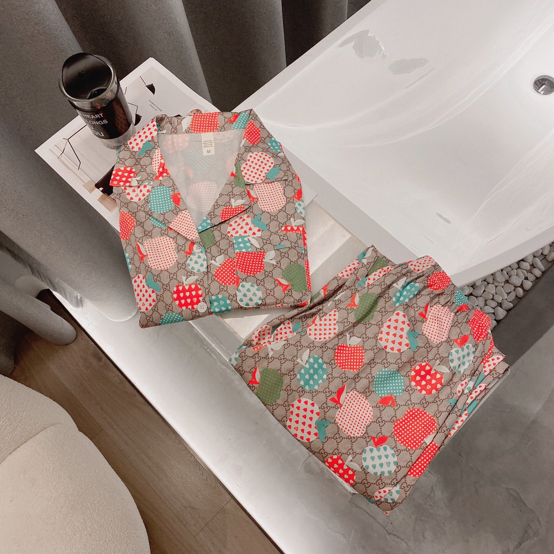 2023 GUCCI 家居服 高定韩国丝面料亲肤轻柔舒适 码数：S～L