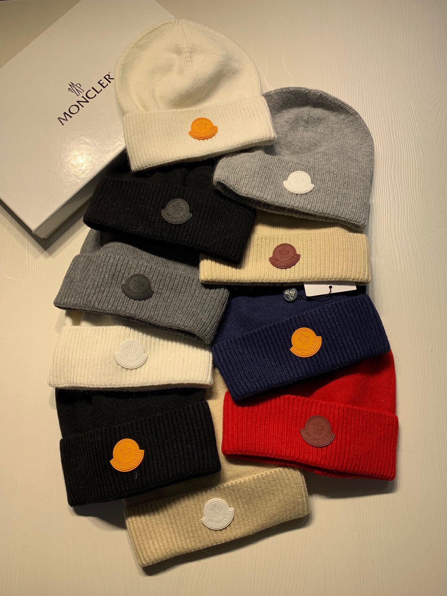 🌹。蒙口。【羊毛单帽】客供小羊毛！珍贵典藏的灵魂帽子！客供色纱.每个颜色都非常好看！经典！手感软腻.70