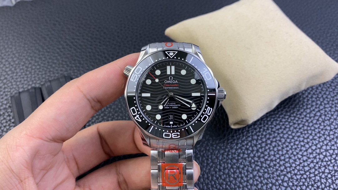 [OMEGA Watches]OR Factoy Seahorse 300m Series Black Plate Watch Made of high-q