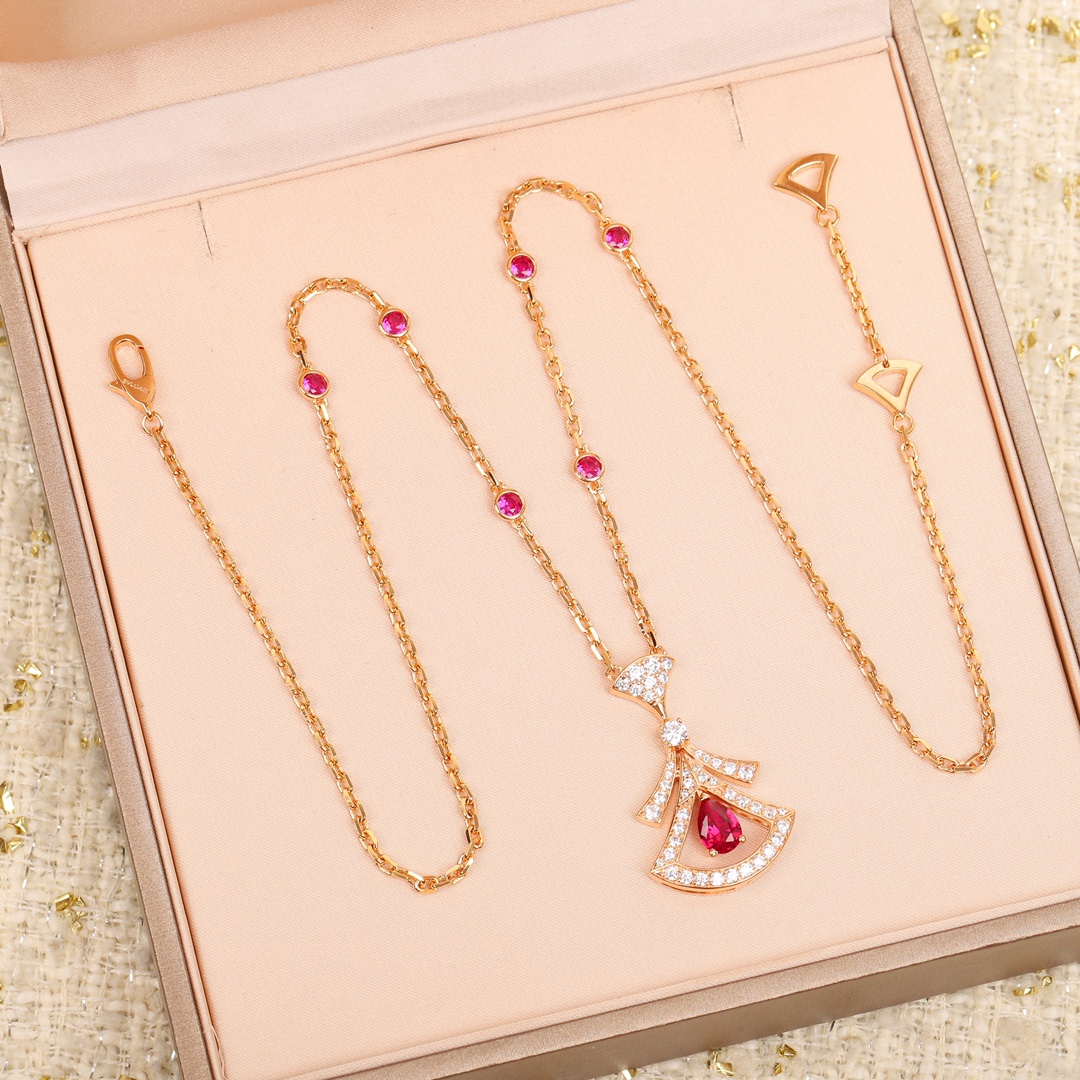 [Bulgari Jewelry]