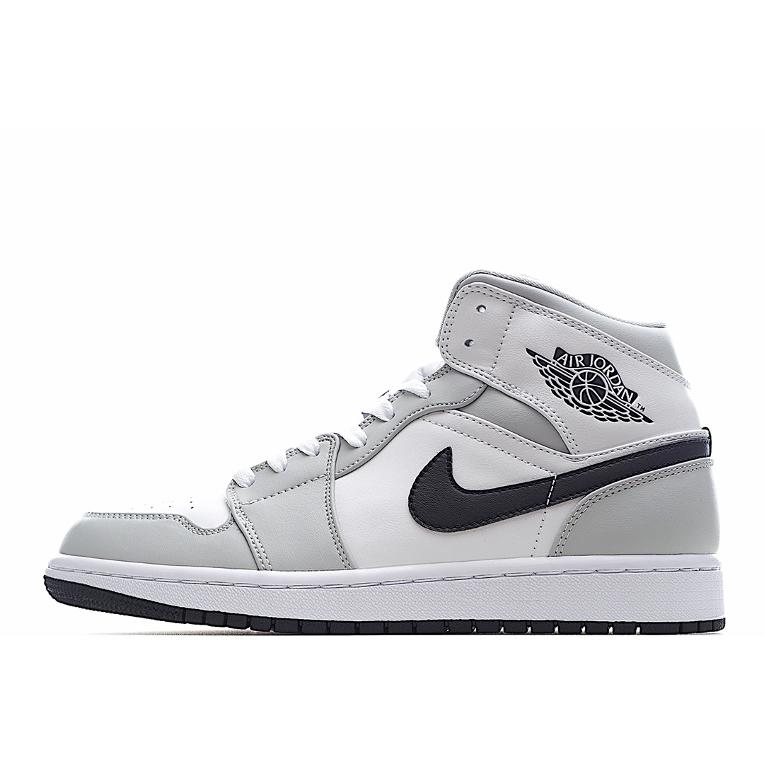 H5 Air Jordan 1 Mid AJ1 中帮篮球鞋 全新批次 原装原模大底全鞋原厂定制皮料，手感细腻正确折边工艺 完美细节诠释