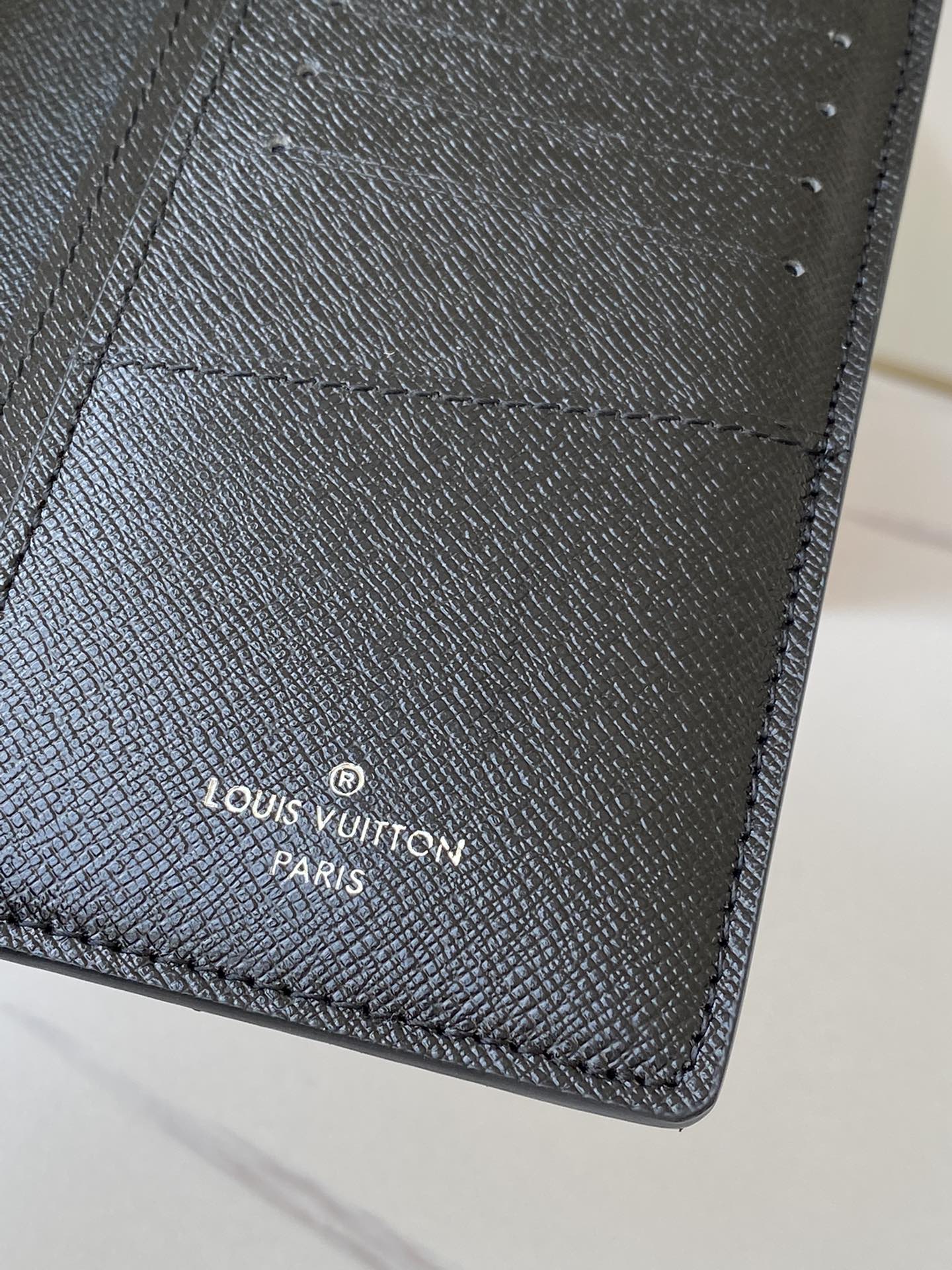 Leather wallet color options