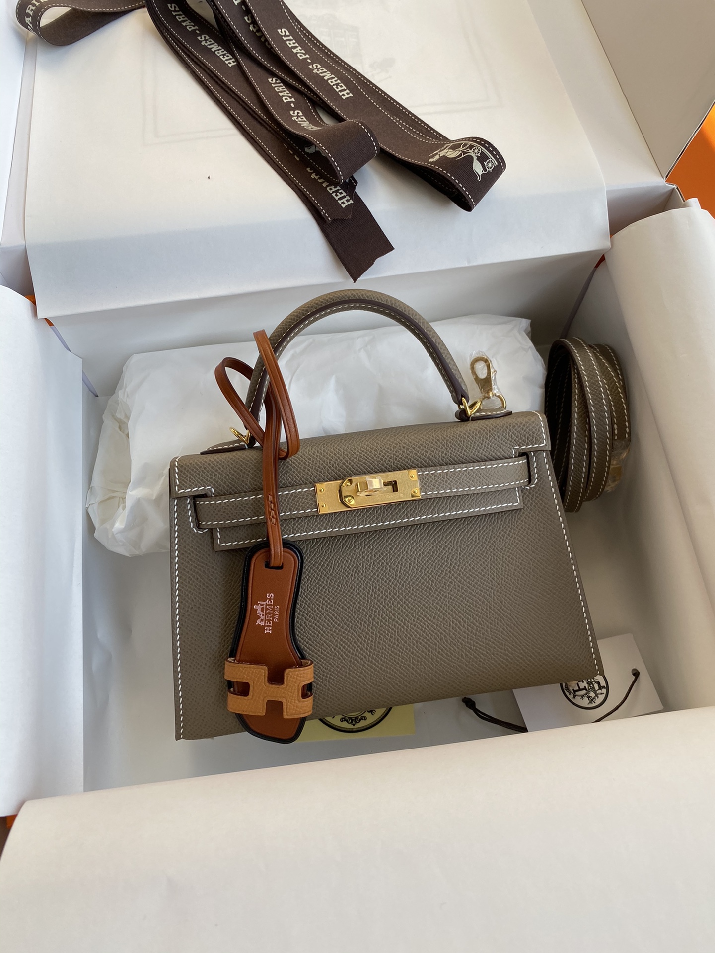 Hermès Product _du6qfrIO12SBBdvjUWSlQ1VMmiwwxGCNuFGpE0w