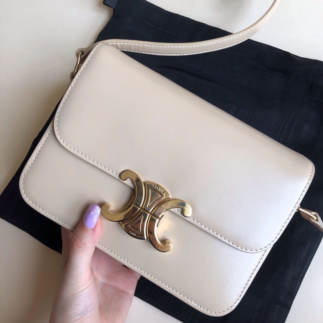 CELINE TEEN TRIOMPHE 18.5CM BAG 188423奶茶色