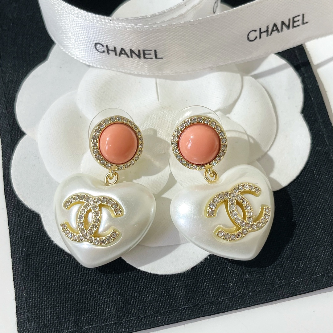 2021新款CHANEL香奈儿双c 桃心耳钉耳环 项链