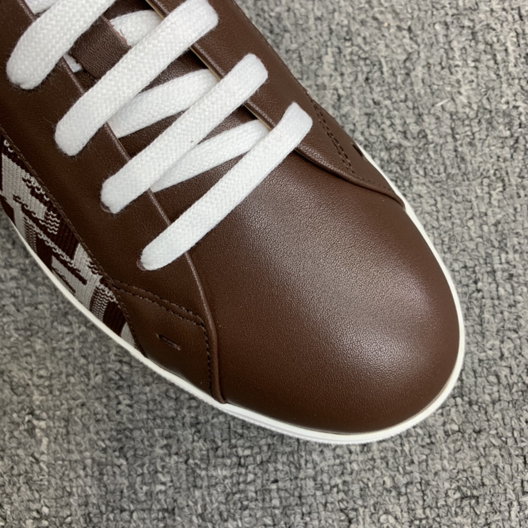 Fendi Style Leather Men's Shoes style reference detail image 8 from source 781803