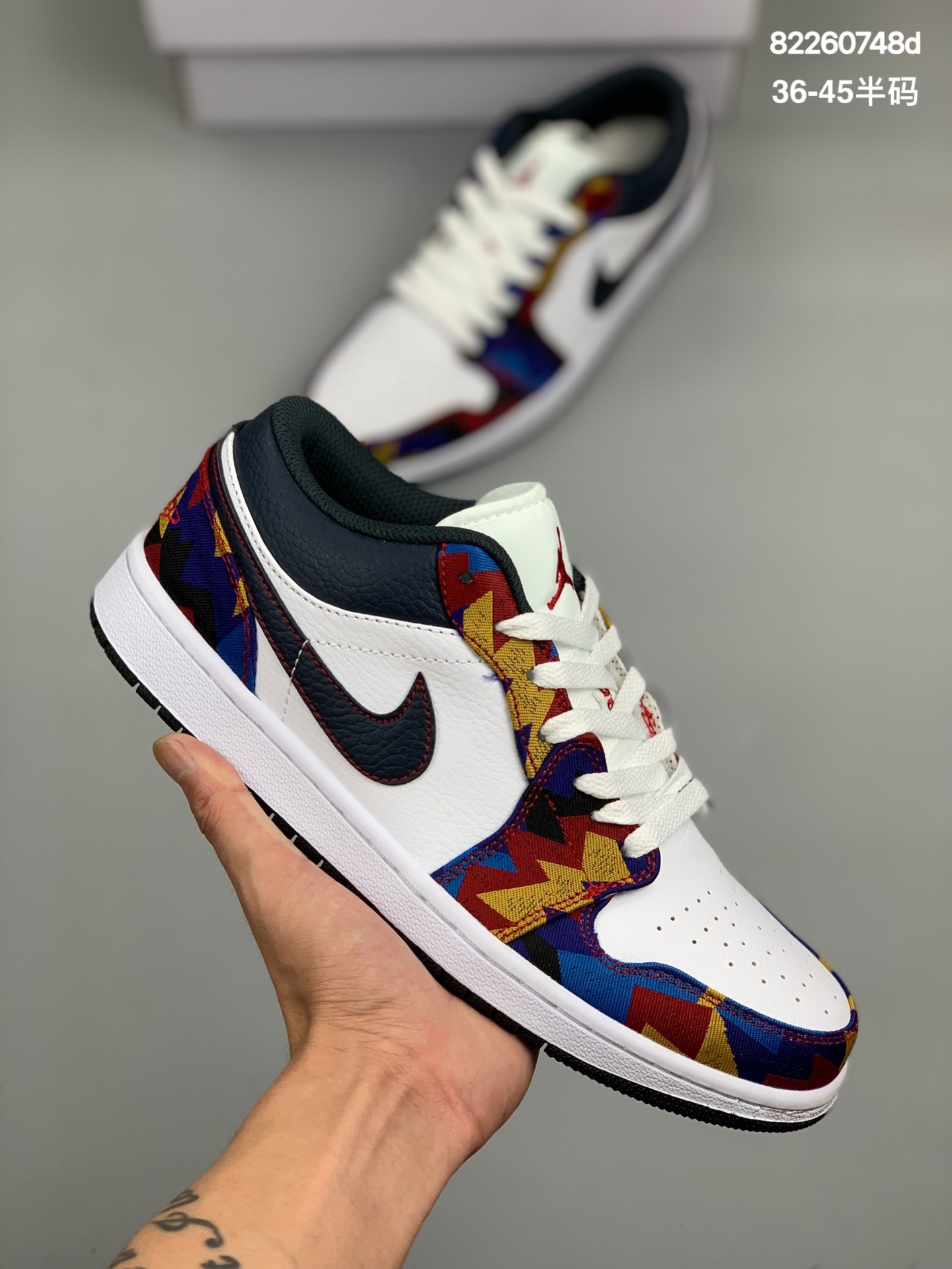 
Air Jordan 1 Low AJ1乔1低帮文化休闲板鞋 
309192-131 
尺码：36 36.5 37.5 38 38.5 39 40 40.5 41 42 42.5 43 44 44.5 45
编码：82260748d